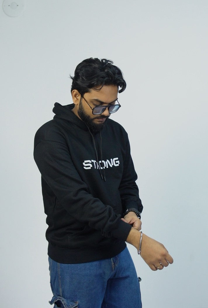 STRONG – Winter Edition